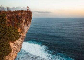 The Belize Honeymoon Paradox: How We Escaped the “Jungle vs. Sea” Trap by Treating Our Trip Like a Tasting Menu