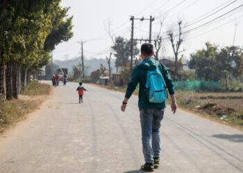 The Parenting Compass: Navigating Childhood with Baumrind’s Map and a Modern Guide