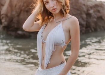 The Coastal Attire Blueprint: My Journey from Beachy-Casual Confusion to Effortless, Elegant Style