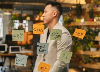 The Forest and the Trees: Why Leadership Coaching Fails and How a New Biology of Organizations Can Fix It