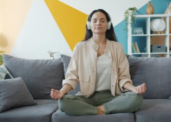 The Digital Wellness Landscape: A Comparative Analysis of Aura, Calm, and Headspace